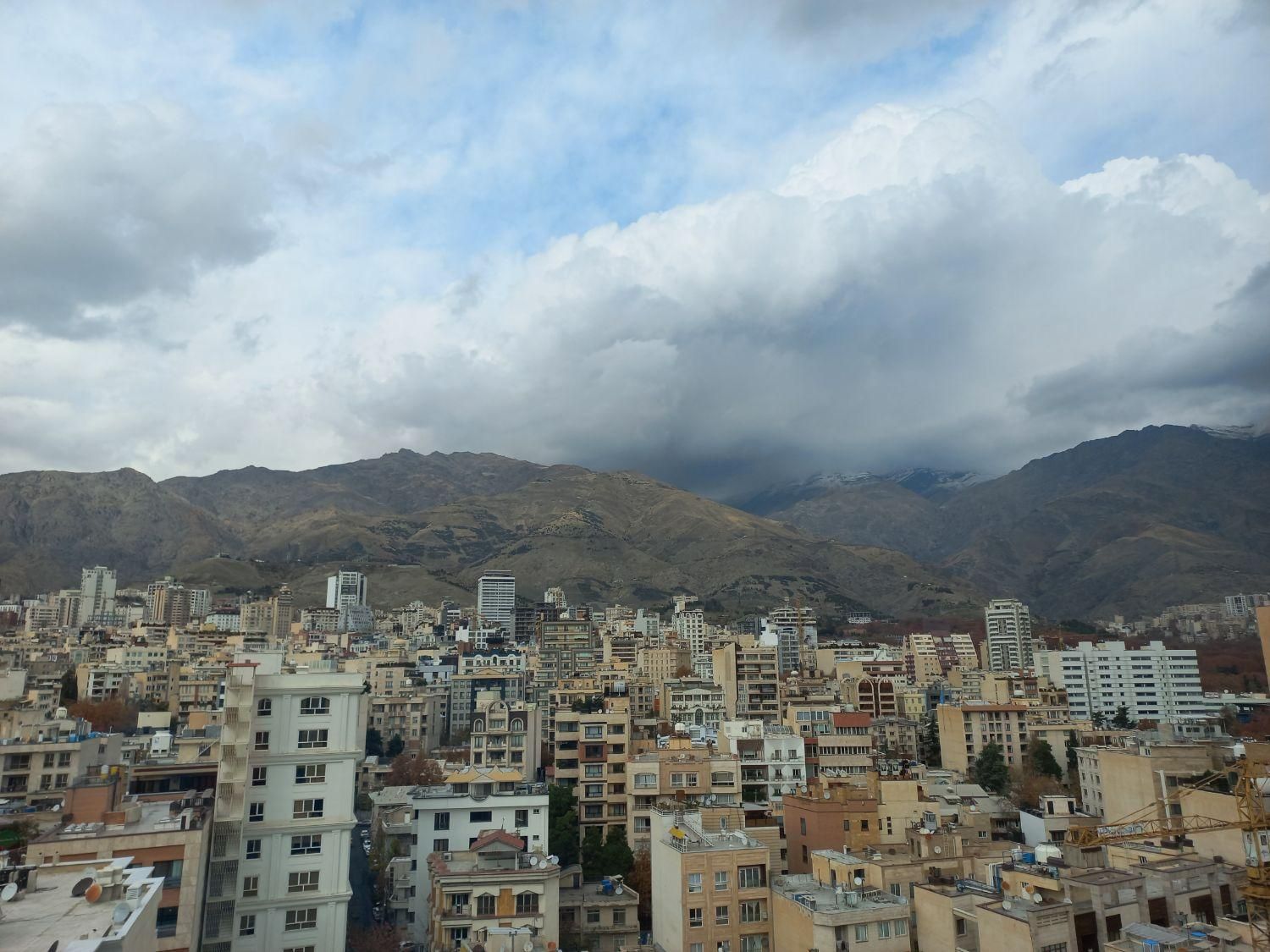 ۲۷۰متر۴خواب ۲پارکینگ برج باغ برند طبقه ۱۴ زعفرانیه|اجارهٔ آپارتمان|تهران, زعفرانیه|دیوار