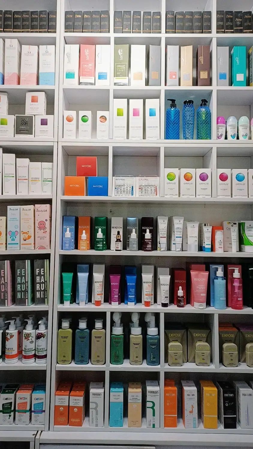نمایندگی پخش و فروش محصولات تخصصی پوستی و مو|آرایشی، بهداشتی، درمانی|فردیس, شهرک ارم|دیوار