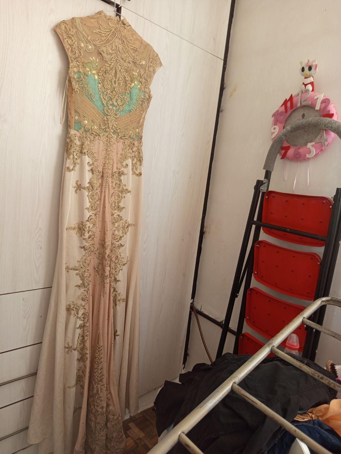 ۳۸تا۴۰|لباس|هشتگرد, شهرک وحدت|دیوار