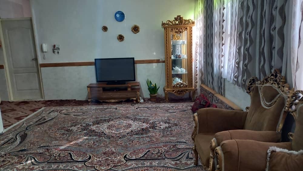 ویلایی ۱۵۰ متری با ۱۸ متر مغازه تجاری|فروش خانه و ویلا|آفتاب, |دیوار