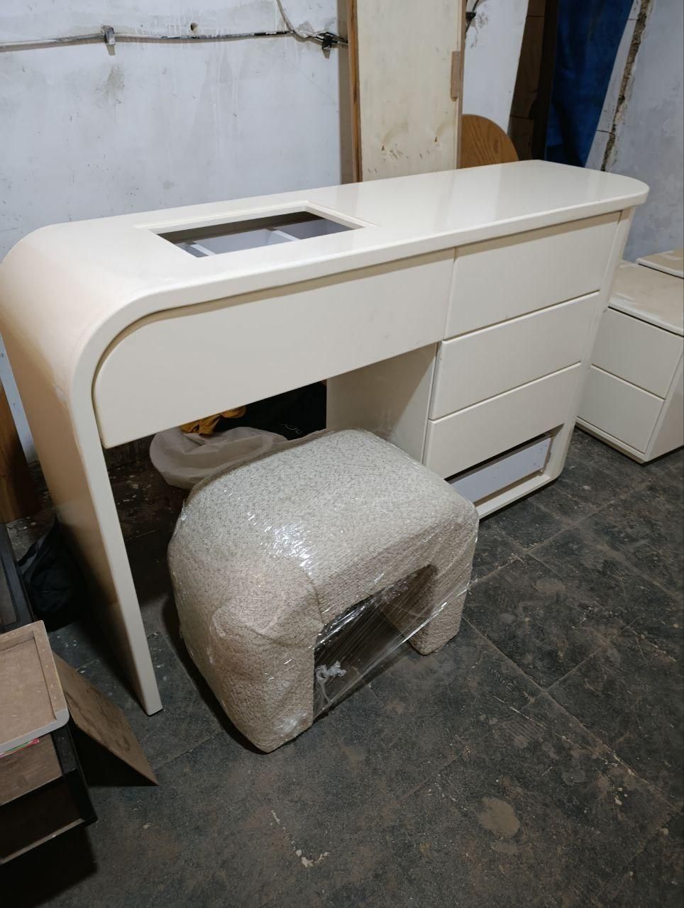 سرویس خواب میروس|تخت و سرویس خواب|آفتاب, |دیوار