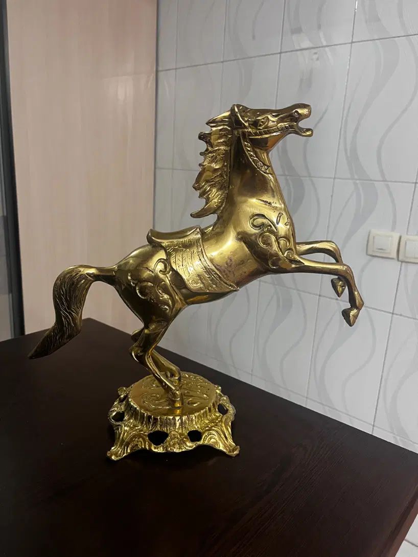 اسب برنجی|مجسمه، تندیس، ماکت|تهران, نعمت‌آباد|دیوار