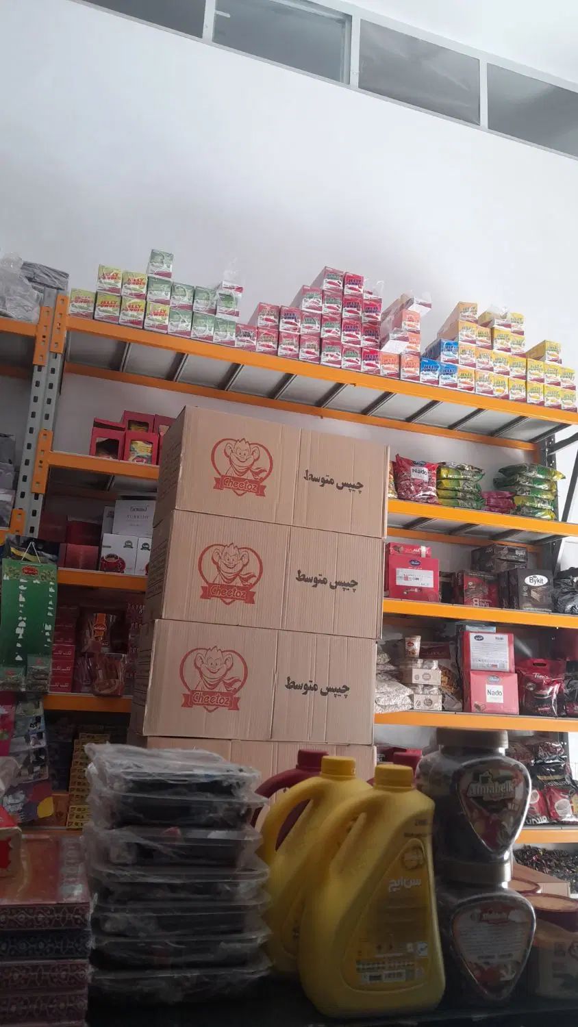 استخدام در واحد فروش مواد غذایی (کارگر ساده)|استخدام خدمات فروشگاه و رستوران|گناباد, |دیوار