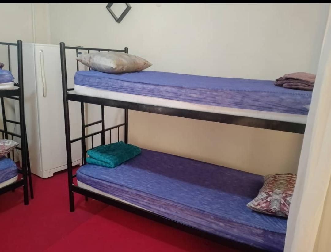 خوابگاه پسرانه ساموئل.  تخفیف کارمندی، دانشجویی|اجارهٔ کوتاه‌مدت آپارتمان و سوئیت|تهران, بلورسازی|دیوار