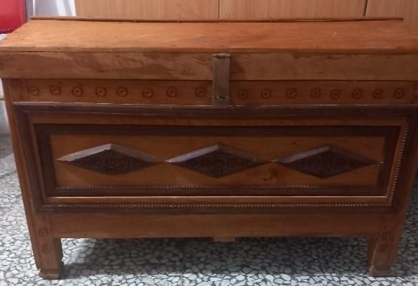 صندوق چوبی قدیمی|صنایع دستی و سایر لوازم تزئینی|نور, |دیوار