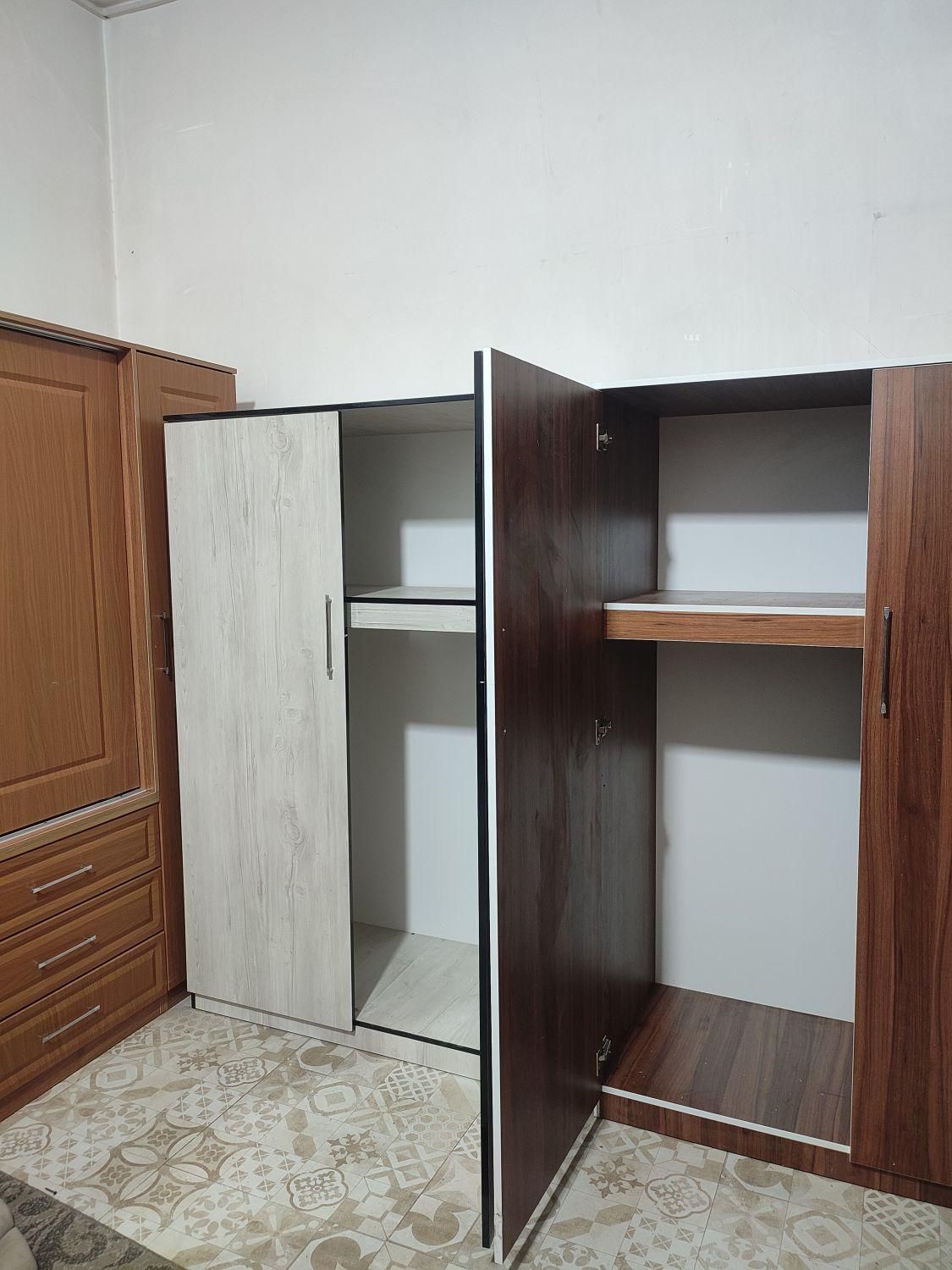 کمد رختخواب چوبی با طبقه مجزای پتو و بالش|جاکفشی، کمد، دراور|کرمان, |دیوار