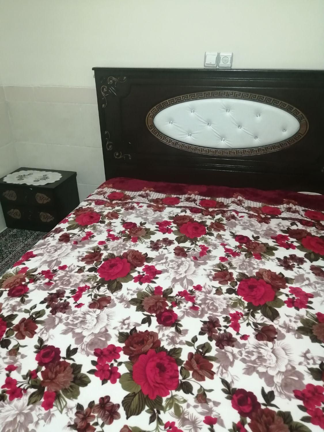 سرویس خواب 2نفره|تخت و سرویس خواب|کرمان, |دیوار
