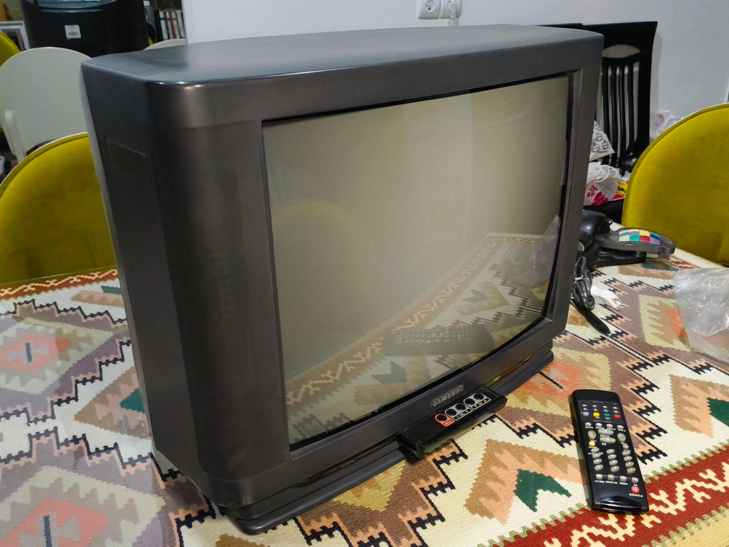 تلویزیون ۲۱  سامسونگ سالم با ریموت|تلویزیون و پروژکتور|تبریز, |دیوار