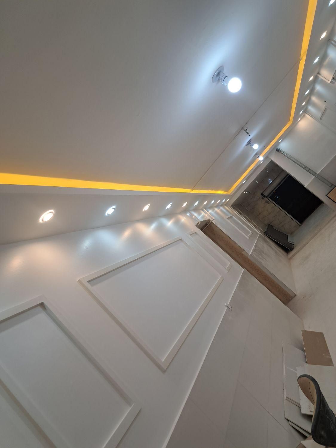 اداری تجاری بر بلوار اصلی فولاشهر|اجارهٔ دفتر کار، اتاق اداری، مطب|فولادشهر, B2|دیوار