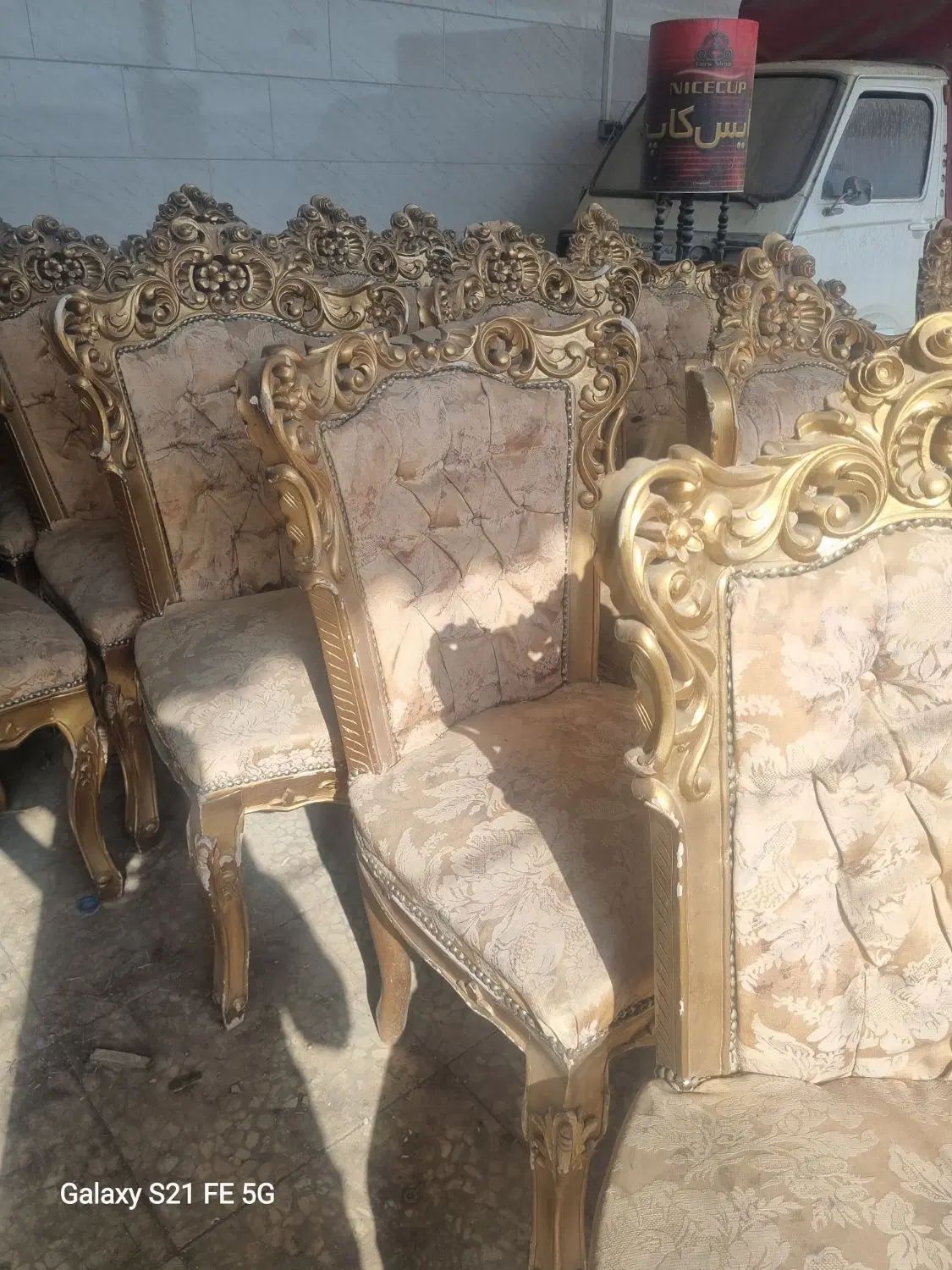 مبل فرفوروژه7نفر و ناهارخوری سلطنتی16 نفره|مبلمان خانگی و میز عسلی|زرقان, |دیوار