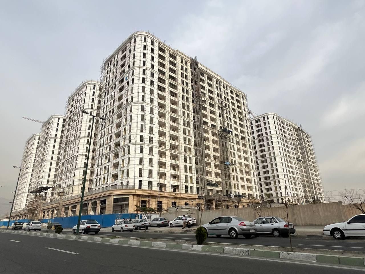 آپارتمان در چیتگر با روزی 850هزارتومان|پیش‌فروش املاک|تهران, کوهک|دیوار