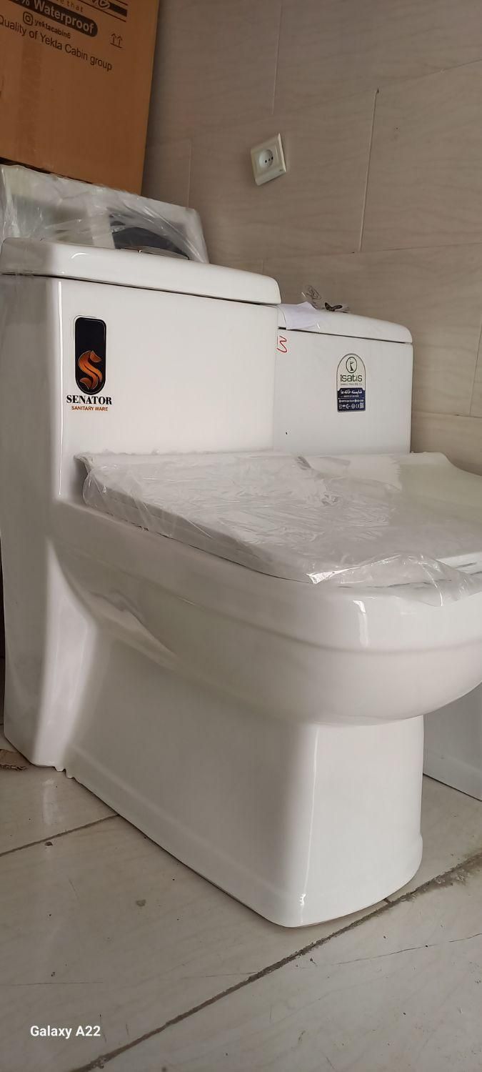 توالت فرنگی وتخت(فی قیمت پخش کارخانه)|لوازم سرویس بهداشتی|یزد, |دیوار