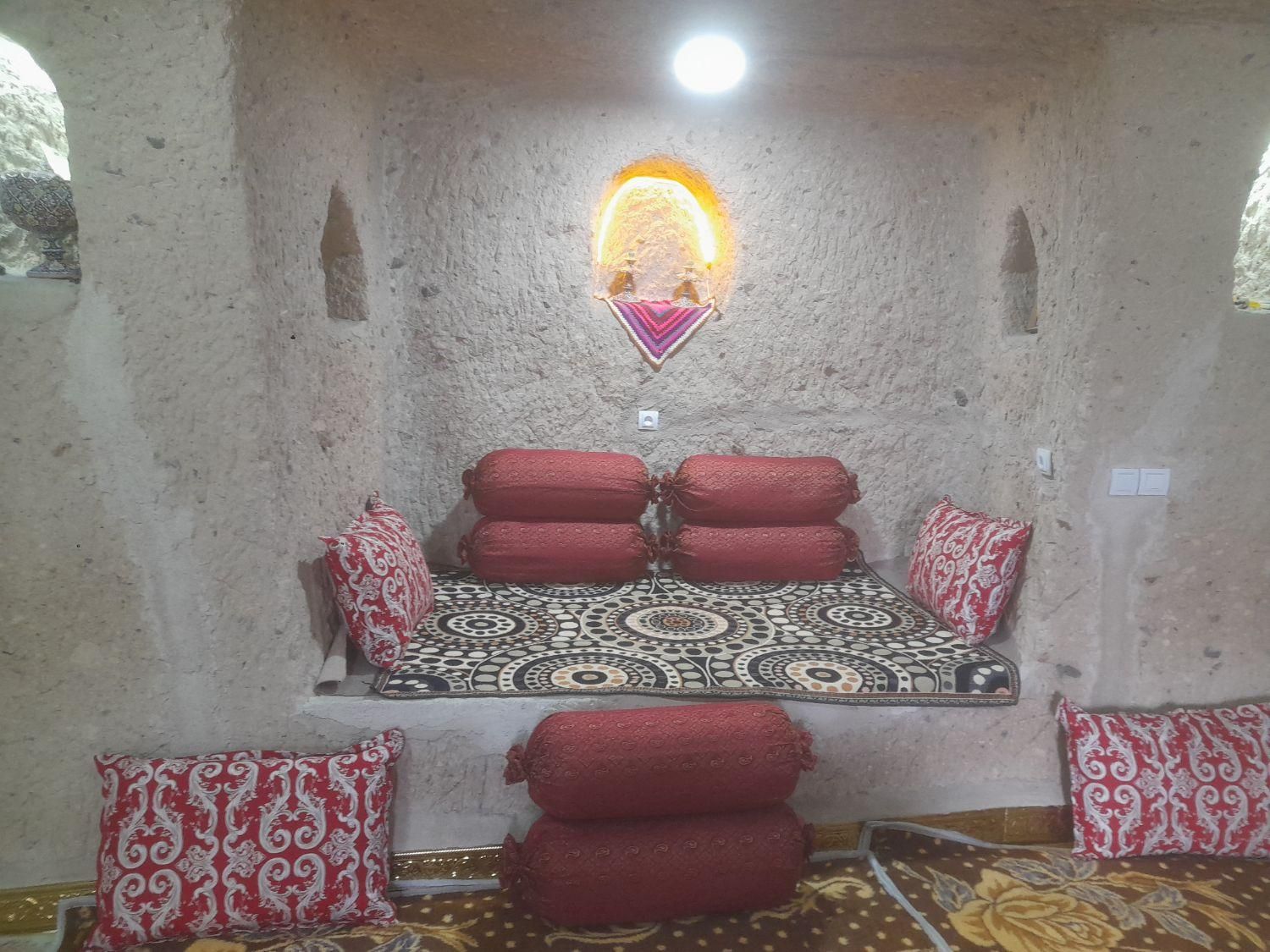 سویئت صخره ای درکندوان|اجارهٔ کوتاه‌مدت آپارتمان و سوئیت|سهند, |دیوار