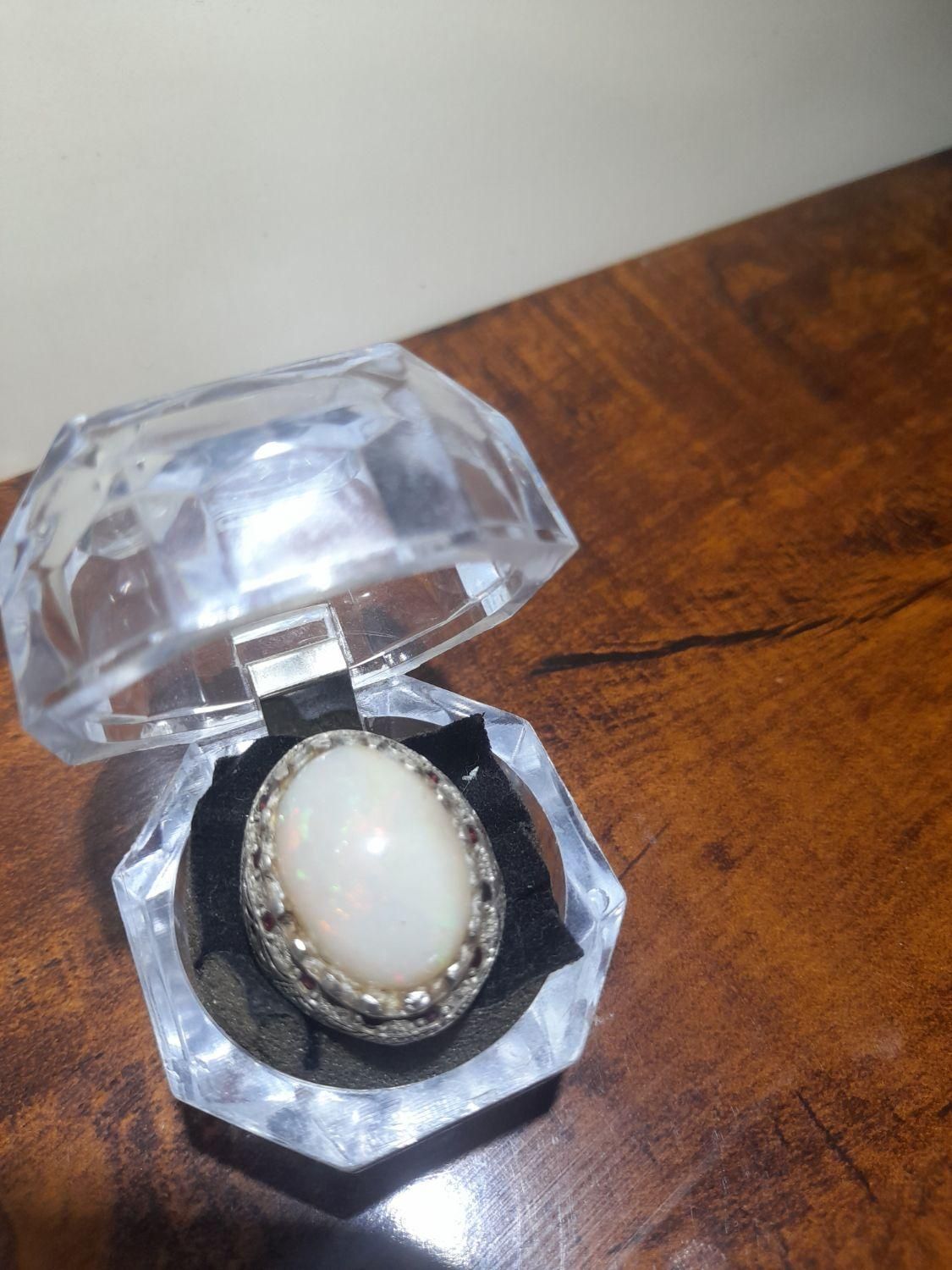 انگشتر اوپال ۳۵ قیراطی بینظیر فاخر|جواهرات|تبریز, |دیوار