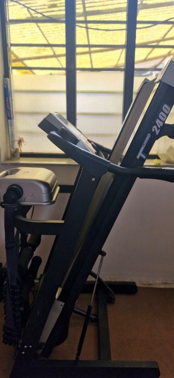تردمیل ۲۴۰۰ توربو فیتنیس|تجهیزات ورزشی|ارومیه, |دیوار