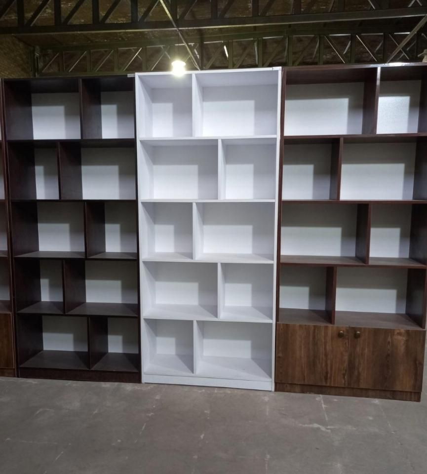 کتابخانه شیک و جادار کد ۲۰۲|کتابخانه، شلف، قفسههای دیواری|رشت, گلسار|دیوار