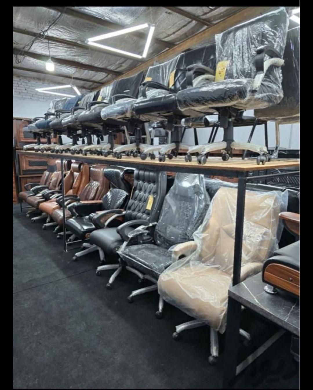 صندلی اداری مدیریت و کارمندی|مبلمان اداری|مشهد, طلاب|دیوار