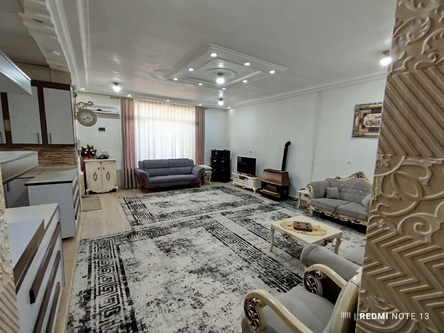 فروش خانه خیابان معلم واقع در ملکشاهی|فروش خانه و ویلا|ایلام, |دیوار