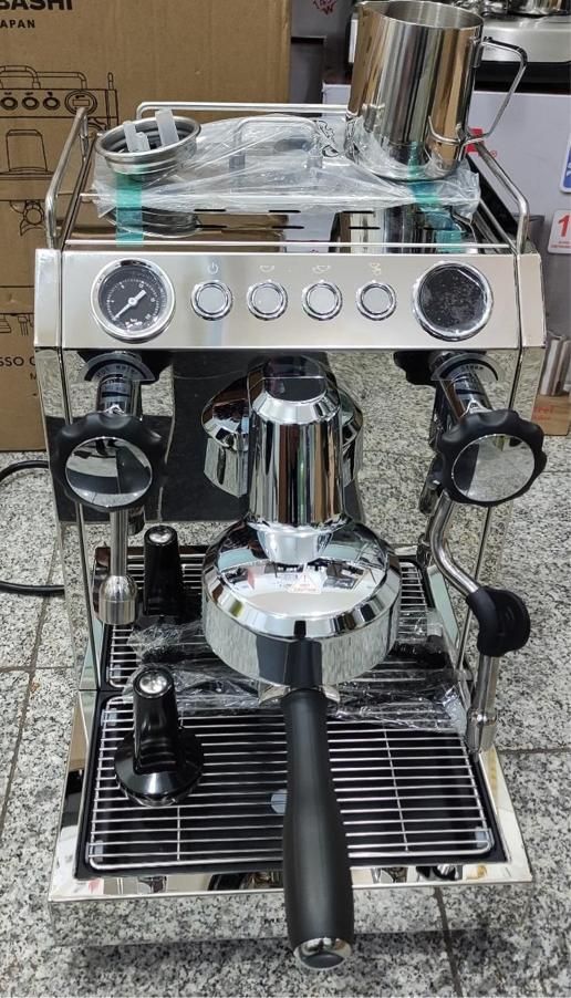 ماشین اسپرسوساز صنعتی 2055|سماور، چایساز، قهوهساز|همدان, |دیوار