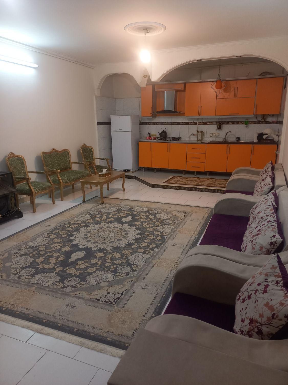 سوئیت ویلایی  دربست  بالای شهر + پارکینگ|اجارهٔ کوتاه‌مدت آپارتمان و سوئیت|بروجرد, |دیوار