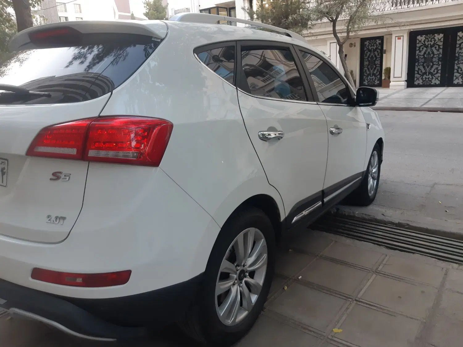 جک s5 اتومات مدل۱۴۰۰  موتور ۲۰۰۰ کارمندی زیر قیمت|خودرو سواری و وانت|مشهد, کوه سنگی|دیوار