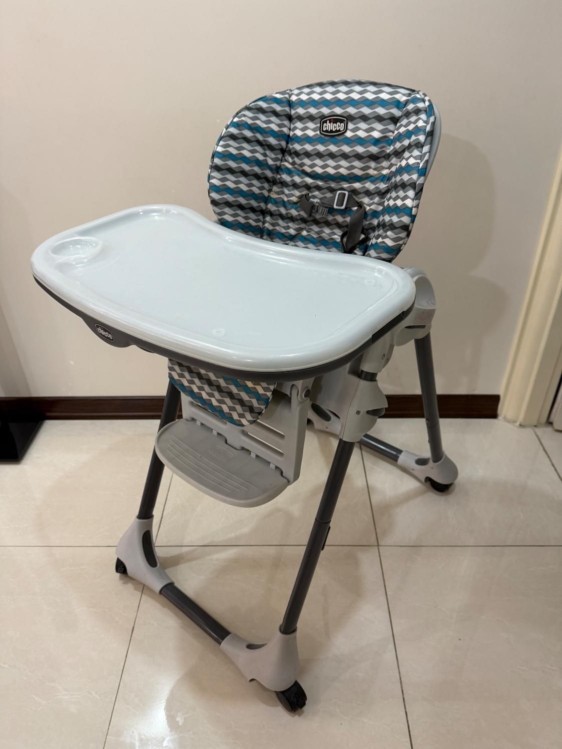 صندلی غذای کودک|تخت و صندلی بچه|اهواز, کوروش|دیوار