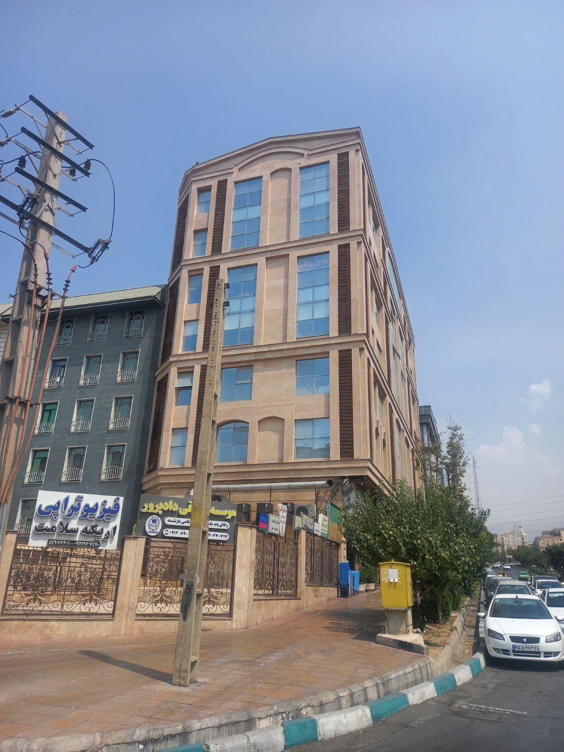 ۱۱۶ متر اداری  بهترین لوکیشن اباذر. تهاتر .|فروش دفتر کار، اتاق اداری، مطب|تهران, اباذر|دیوار