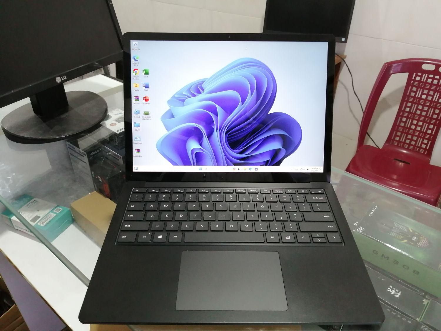 سورفیس لپتاپ core i5 نسل11 رم16 و ssd512|رایانه همراه|سراوان, |دیوار