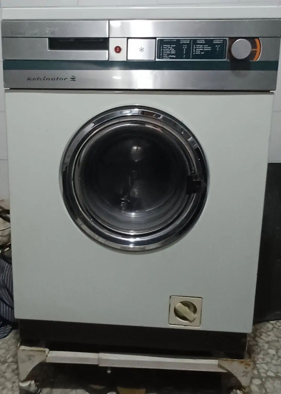 ماشین لباسشویی Kelvinator|ماشین لباسشویی و خشک‌کن لباس|اصفهان, کوجان|دیوار