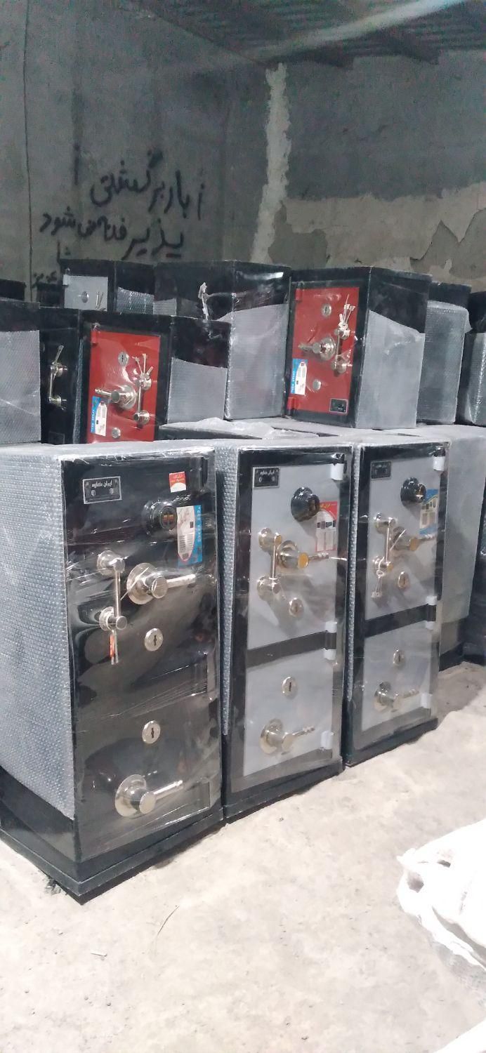 شرکت کاوه همه مدل گاوصندوق قیمت|مبلمان اداری|اشنویه, |دیوار