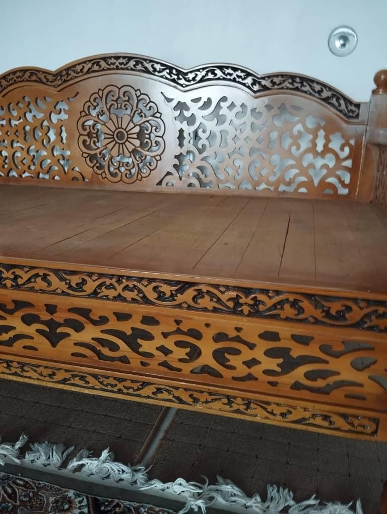 مبل وتخت سنتی منبتM/55|مبلمان خانگی و میز عسلی|اصفهان, هفتون|دیوار