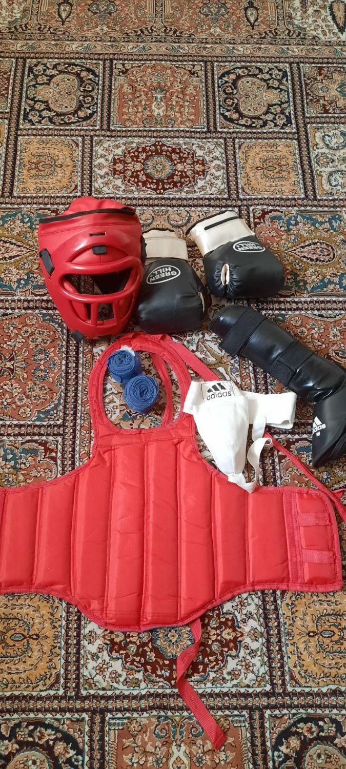 وسایل جیتکاندو کیک بوکسینگ MMA|تجهیزات ورزشی|فولادشهر, B4|دیوار