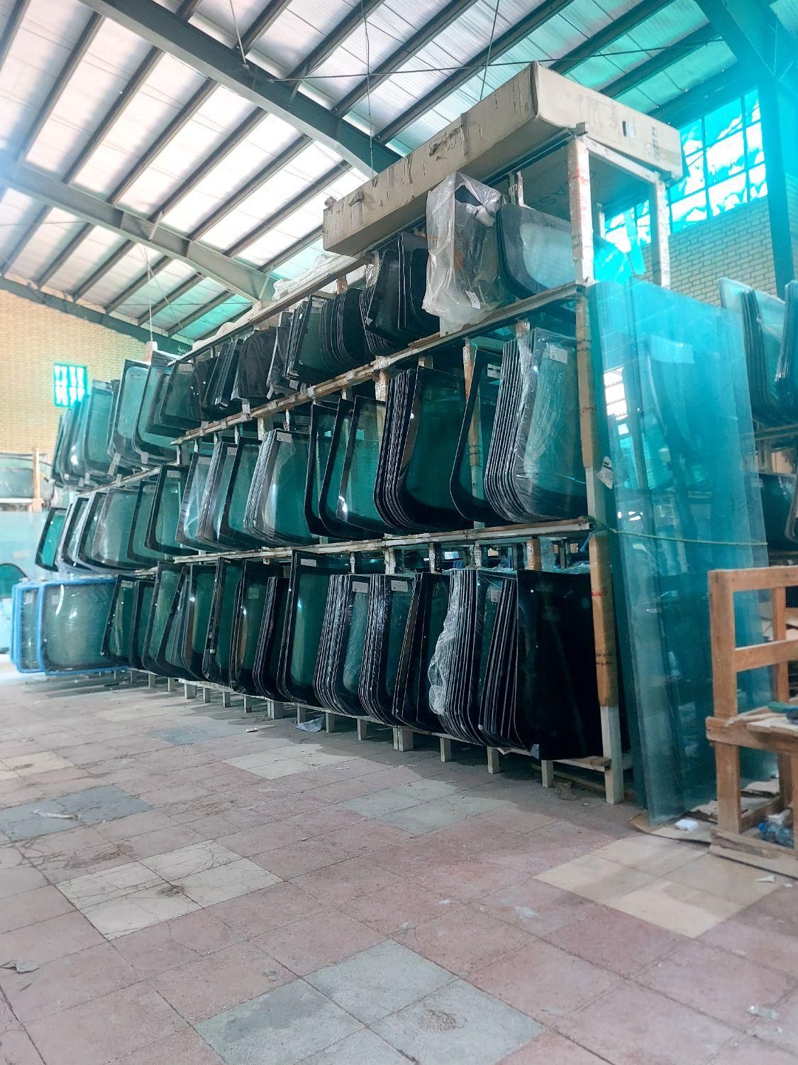 شیشه اتومبیل.نصب در محل|قطعات یدکی و لوازم جانبی|شیراز, فرهنگ شهر|دیوار