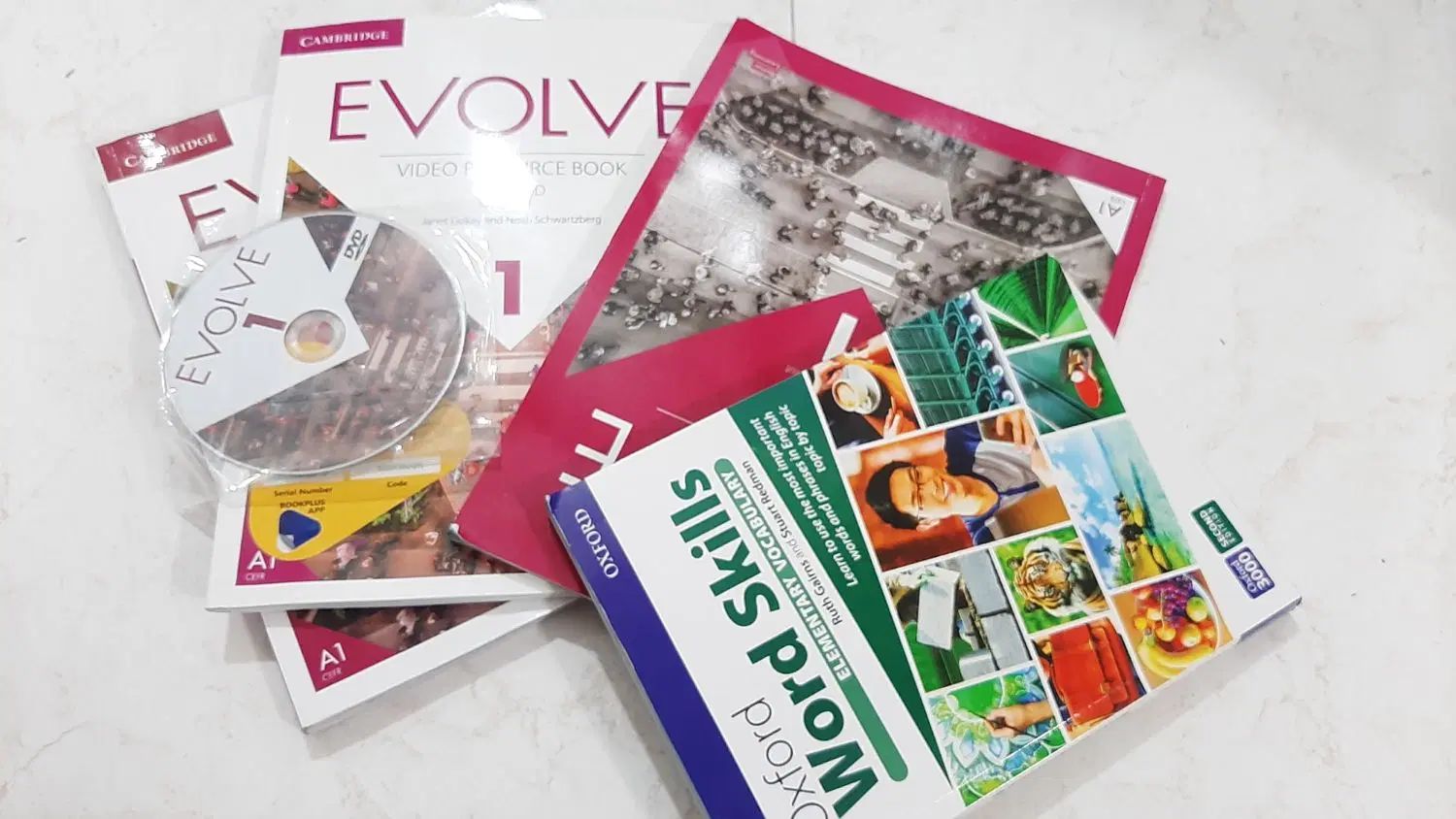 کتاب زبان انگلیسیEvolve 1|کتاب و مجله آموزشی|تهران, فلاح|دیوار