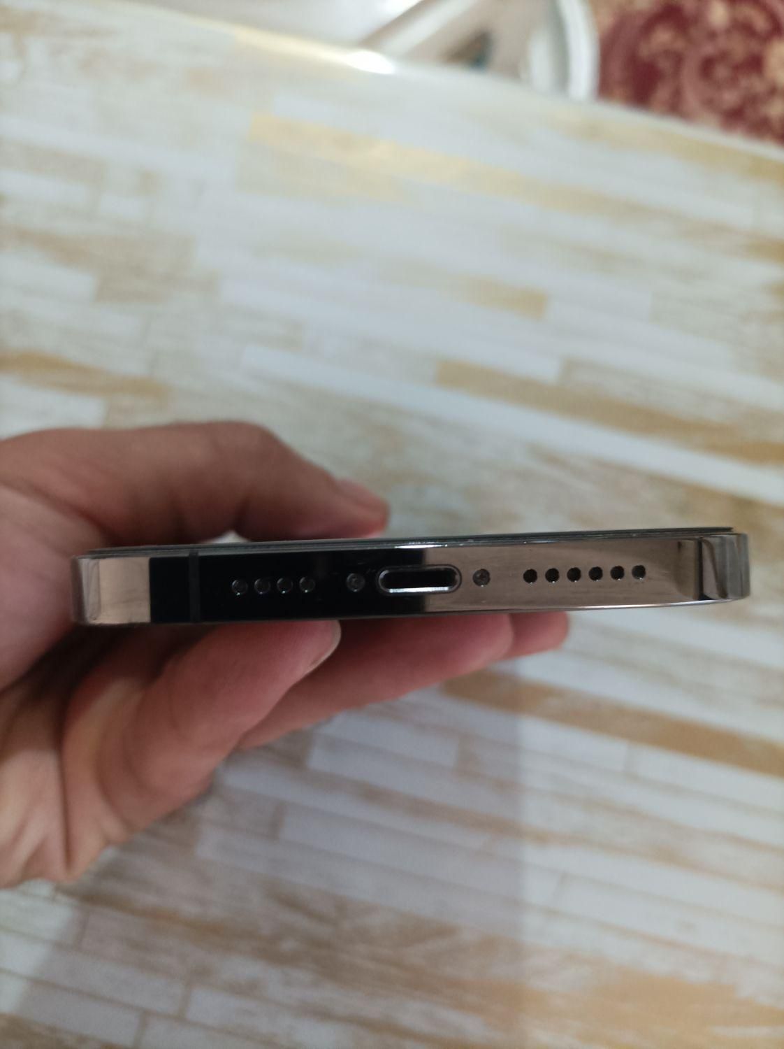اپل iPhone 13 Pro Max با حافظهٔ ۲۵۶ گیگابایت|موبایل|بروجن, |دیوار