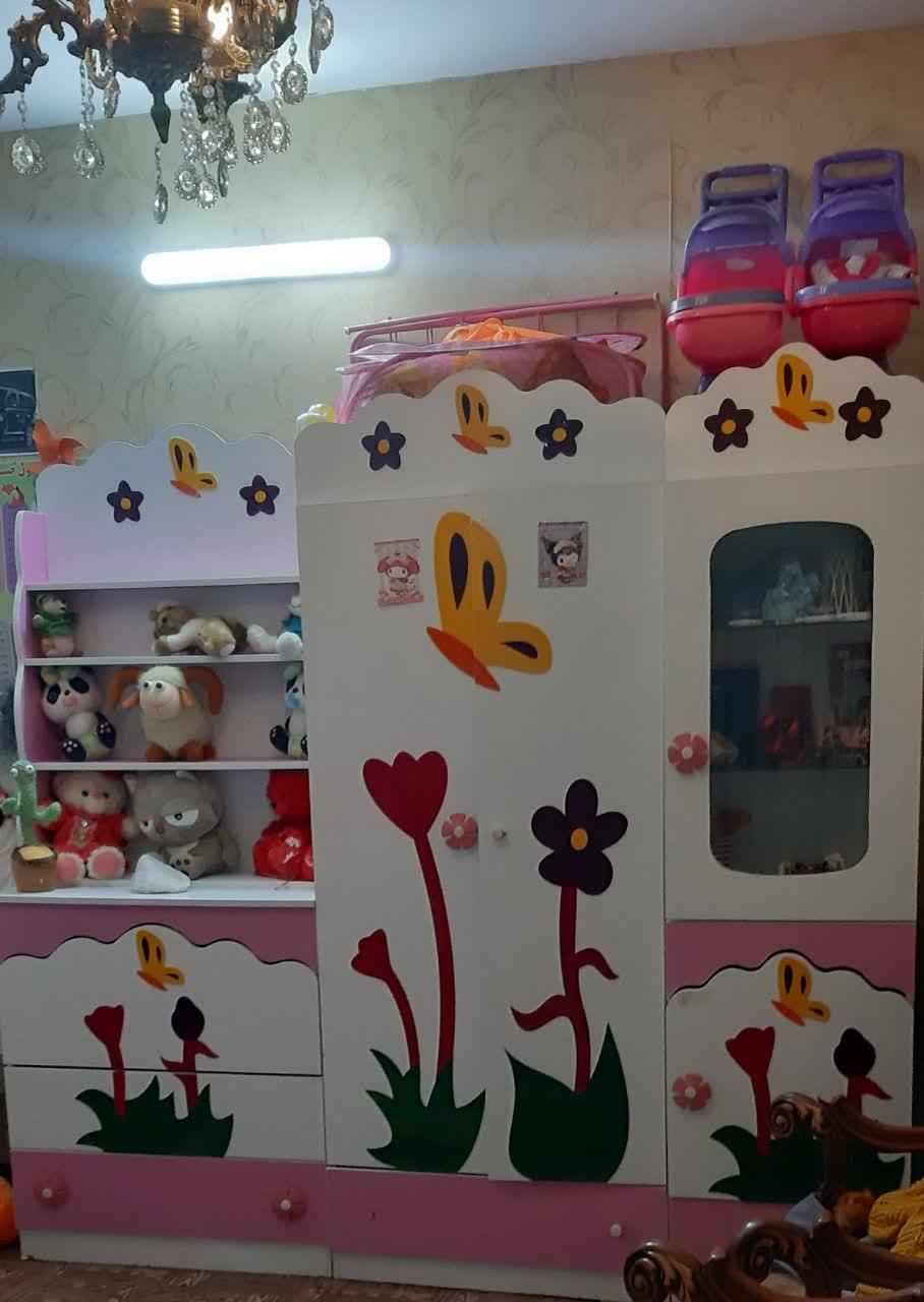 سرویس سه تیکه کمد بچه یا سیسمونی|اسباب و اثاث بچه|گلبهار, شهر جدید گلبهار|دیوار