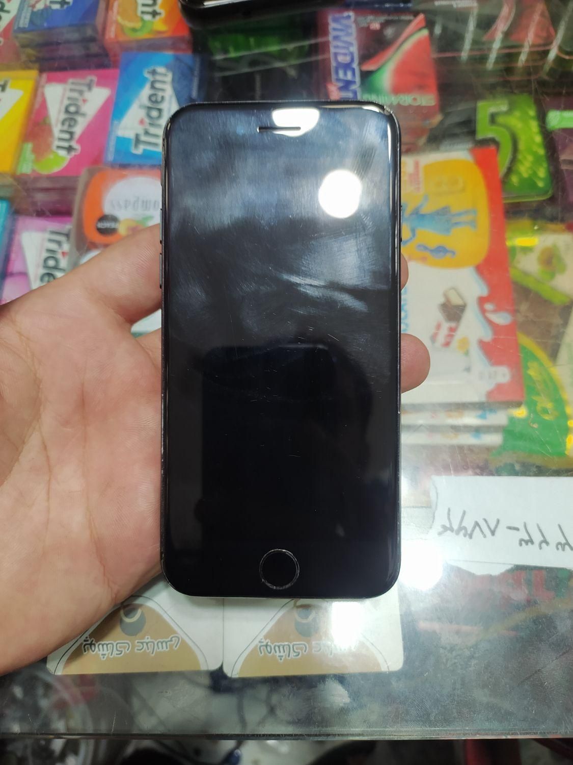 اپل iPhone 7 با حافظهٔ ۱۲۸ گیگابایت|موبایل|تهران, شهرآرا|دیوار