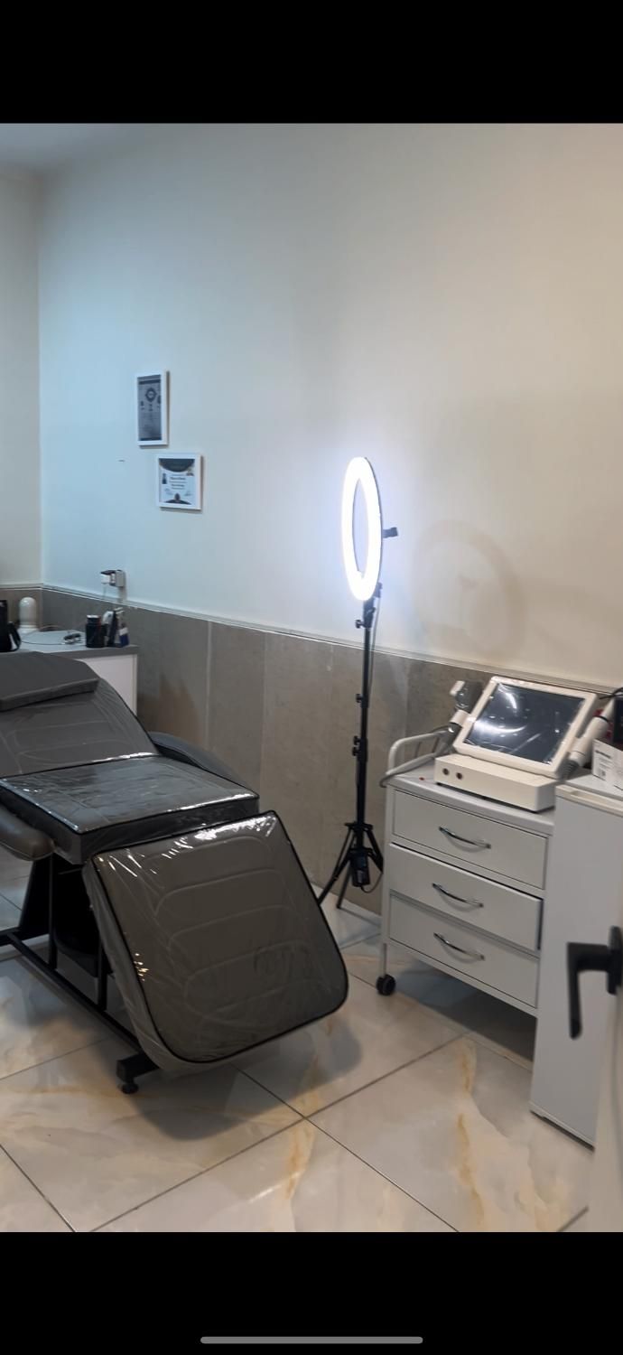 اجاره اتاق برای پزشک و اپراتور لیزر|اجارهٔ دفتر کار، اتاق اداری، مطب|تهران, کوهک|دیوار