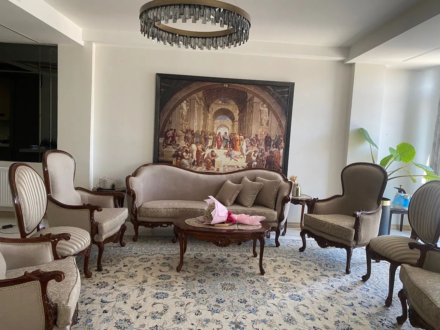 فروش مبل نو به دلیل مهاجرت ،۲۰ میلیون زیر قیمت|مبلمان خانگی و میز عسلی|اصفهان, فیض|دیوار