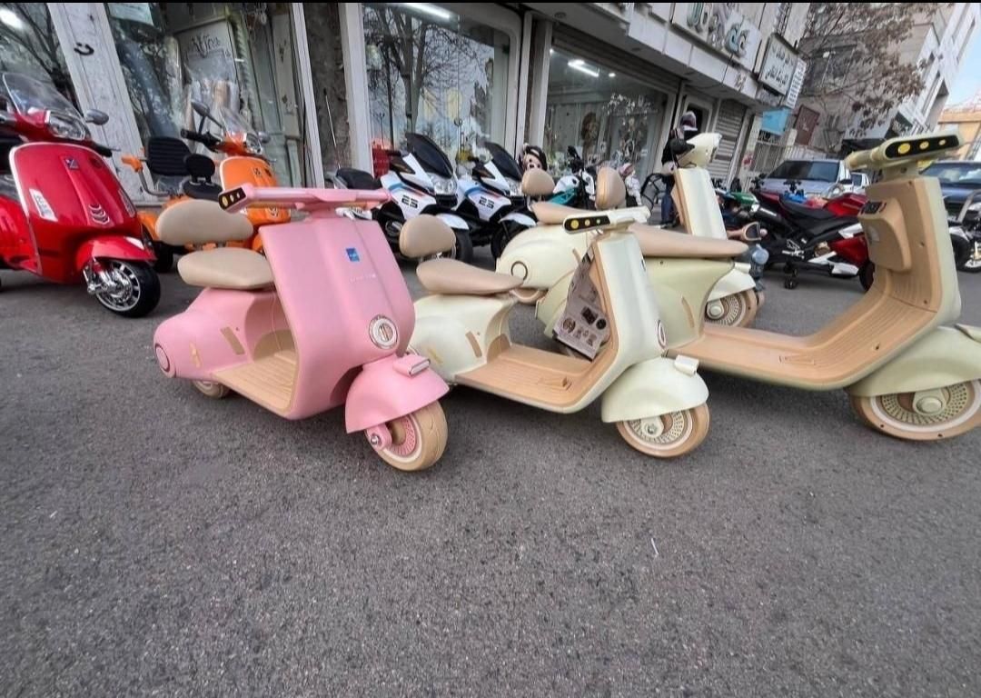 وسپا موتور شارژی کودک|اسباببازی بچه|خرمدره, |دیوار