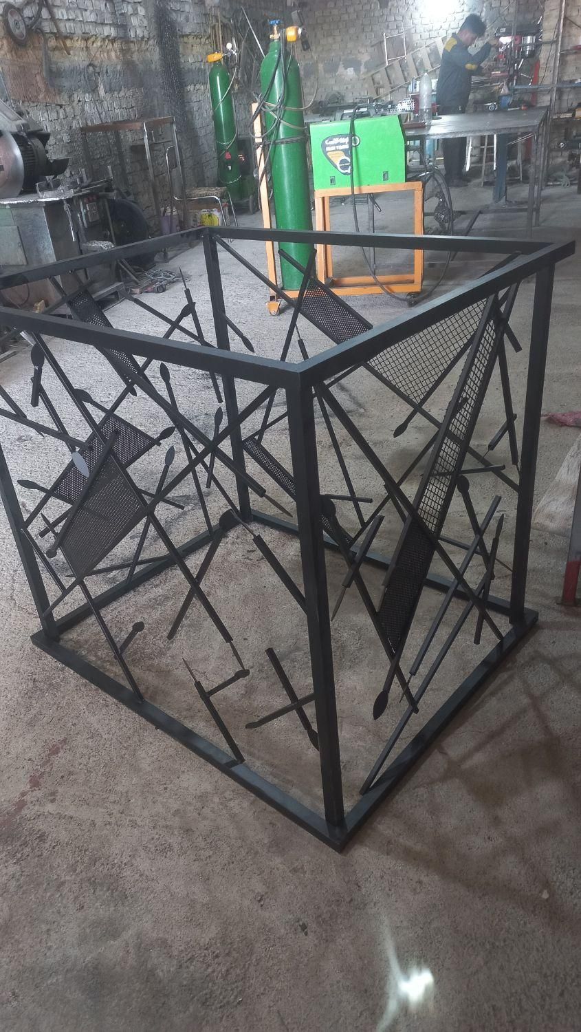 دکورمیزپروفیل سبک جوشکاری قطعه قفسه رگال|خدمات پیشه و مهارت|یزد, |دیوار