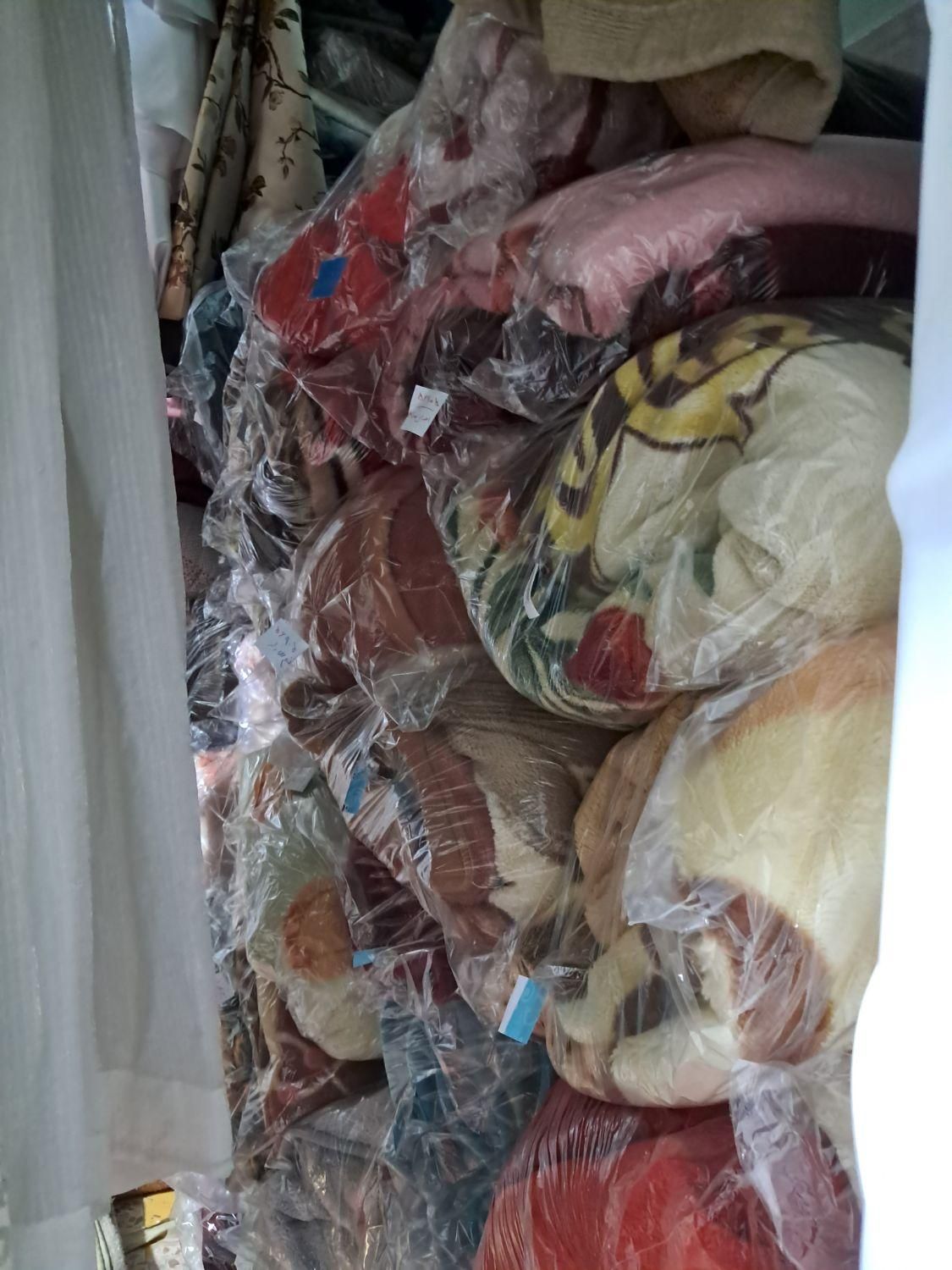 رنگرزی لباس،شستشوی پتو ،خشکشویی|خدمات نظافت|کرمان, |دیوار