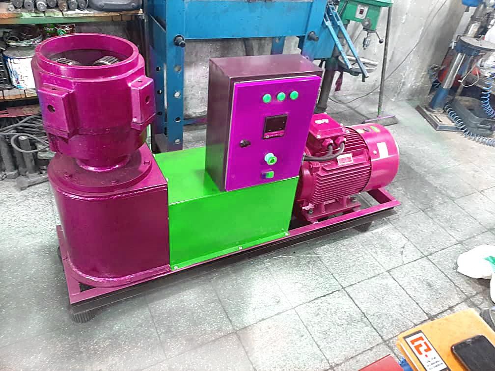 پلت ساز.اسیاب خوراک دام و نان- علوفه کوب. میکسر|ماشینآلات صنعتی|سمیرم, |دیوار