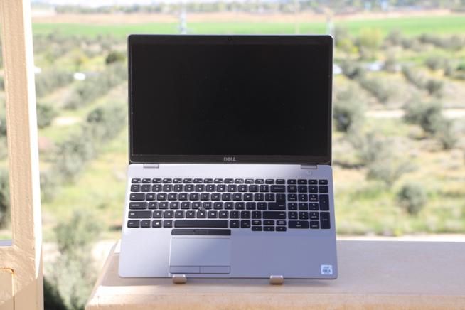 لپ تاپ dell نسل ۱۰ +گرافیک مجزا 2GB+رم ۱۶+هاردssd|رایانه همراه|شیراز, شهرک گلستان|دیوار
