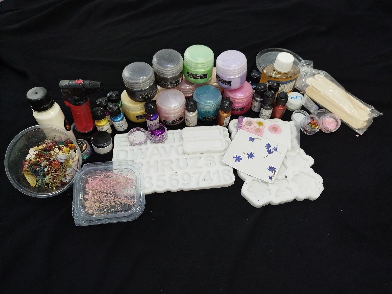 وسایل رزین|صنایع دستی و سایر لوازم تزئینی|محمودآباد, |دیوار