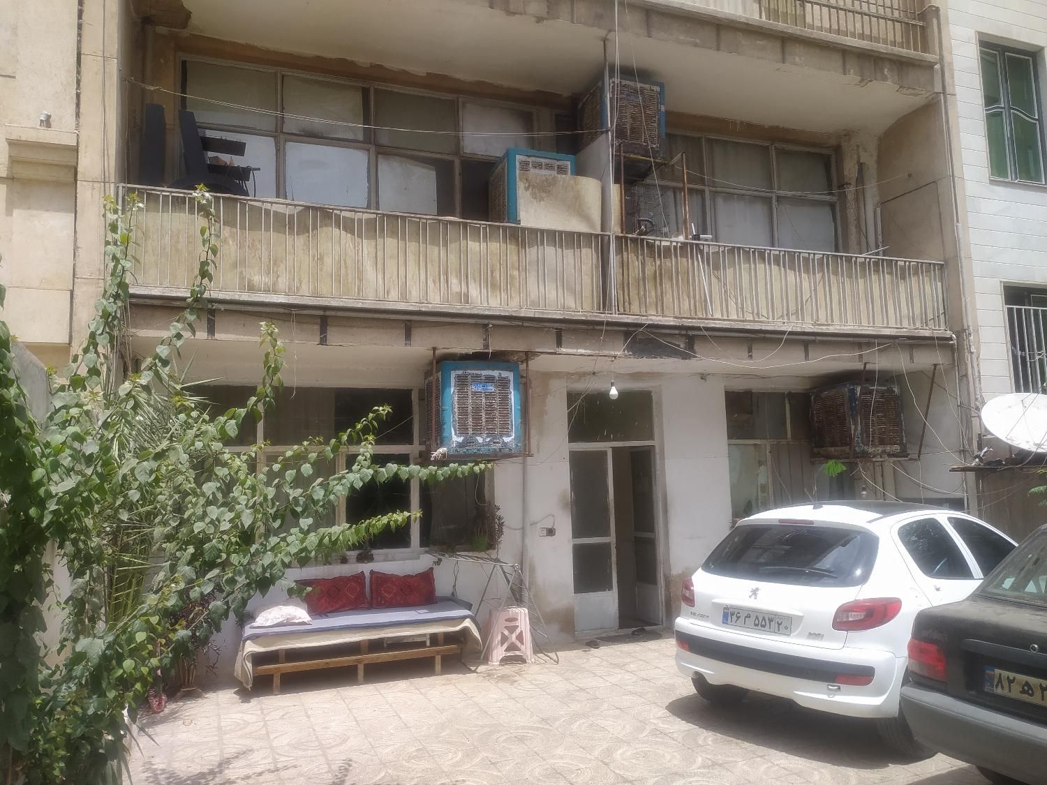 فروش ملک کلنگی بمساحت 207 متر در محله بلورسازی|فروش زمین و ملک کلنگی|تهران, بلورسازی|دیوار