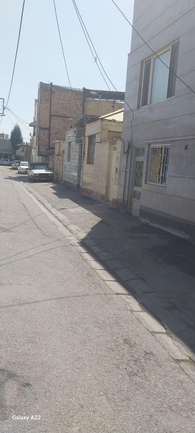 خانه دوطبقه ویلایی شریفیه پشت پاسگاه شریف آباد|فروش خانه و ویلا|محمدیه-قزوین, |دیوار