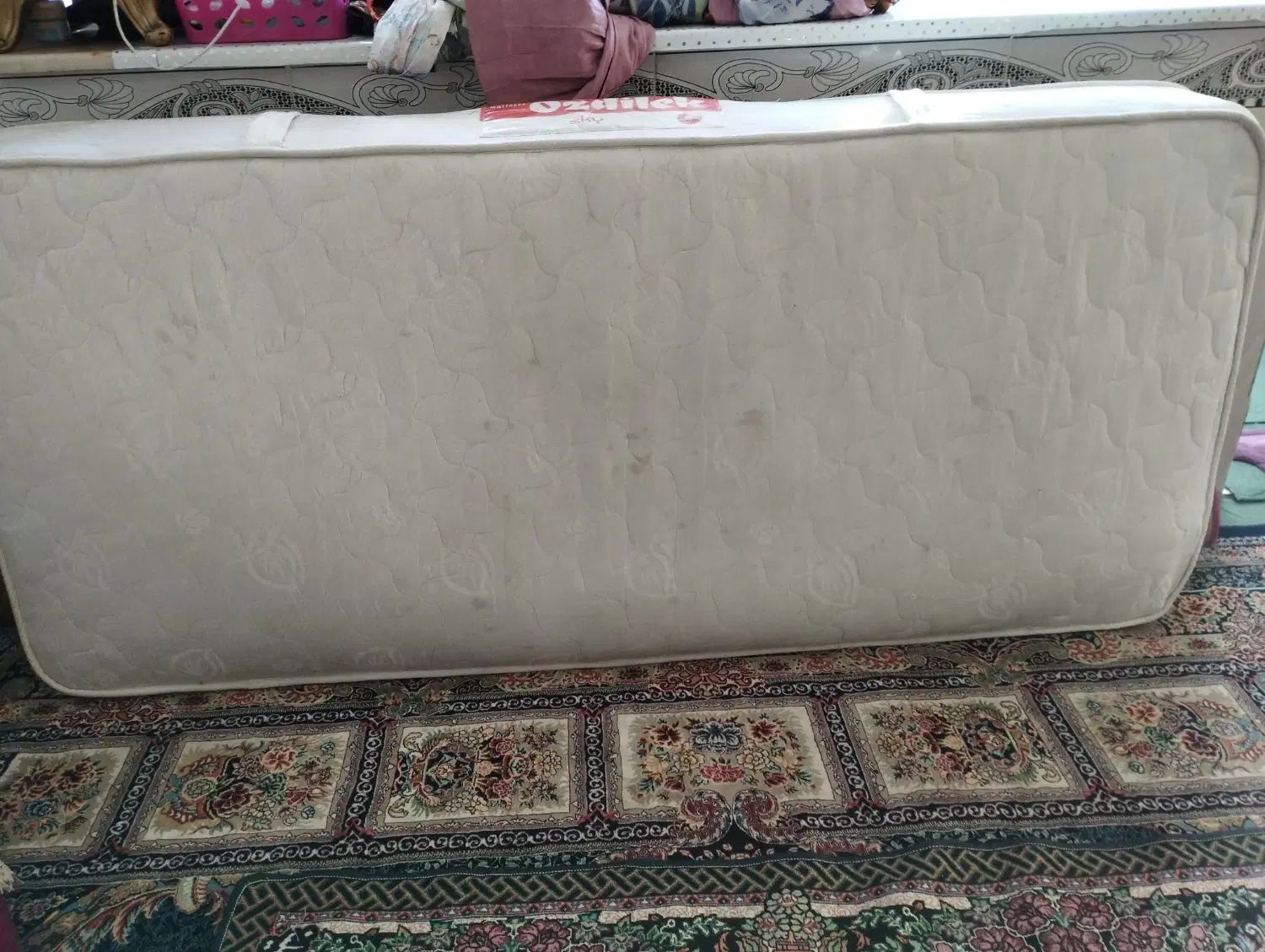 تخت یک نفره|تخت و سرویس خواب|مشهد, شهرک شهید باهنر|دیوار