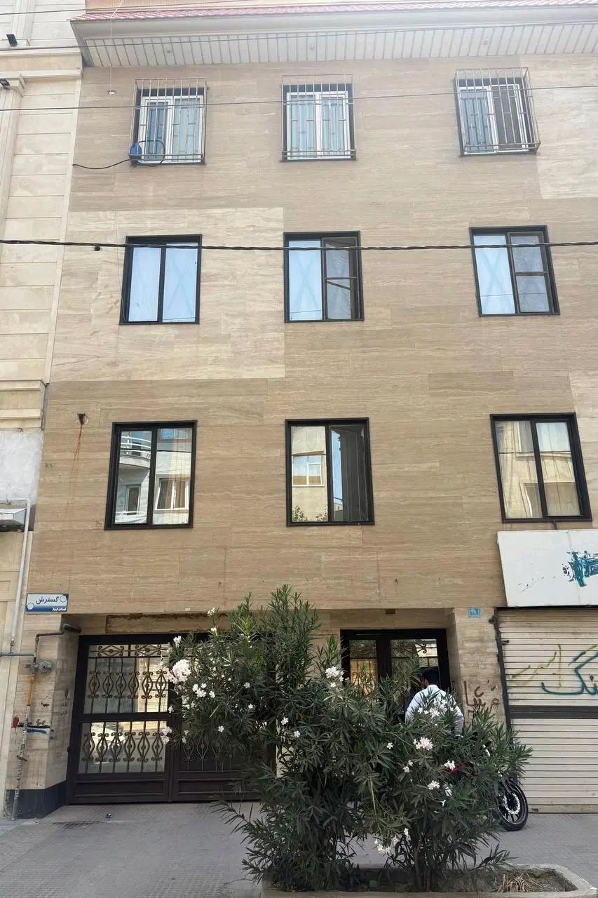 55متر2خواب پارکینگ سندی 2خواب تراورتن خوش نقشه2350|فروش آپارتمان|شهریار, شهرک وائین|دیوار