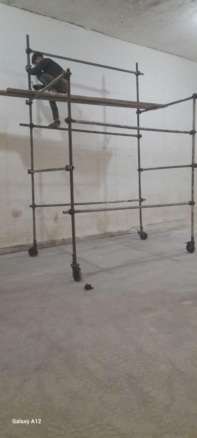 داربست فلزی آزادی|خدمات پیشه و مهارت|تهران, اکباتان|دیوار